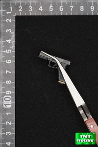 1:6 Scale ES 26071R FSB Alpha Team Leader - Pistol w/ Mag Floorplate - Picture 1 of 2