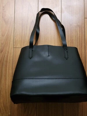 Bolso de hombro vintage J Crew de cuero mate resistente para computadora (M) Foto 1 de 4