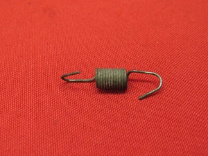 TUFF TORQ JOHN DEERE 14SB 14SE JX75 transmission engagement spring # M92029 - Picture 1 of 4