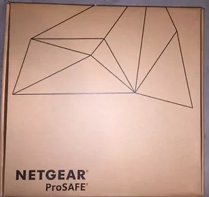 ~NIB~Latest Model Netgear ProSafe GS752TP V3 POE Ethernet Switch GS752TP-300NAS - Picture 1 of 2