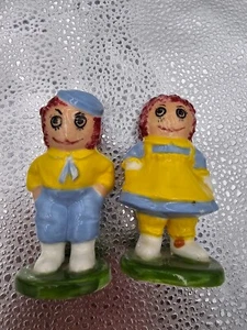 Vintage Raggedy Ann und Andy Bobbs Merrill 4" Keramikfiguren - Bild 1 von 3