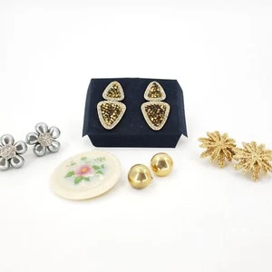 Avon Jewelry Lot of 5 Estate Pierced and Clip Earrings & Brooch Granny Core - Picture 1 of 23