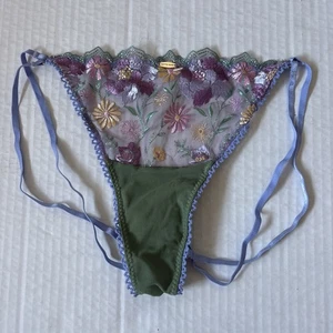 ROSA LINDA Tanga Ropa Interior Ver A Través Lavanda Floral Nuevo Sin Etiquetas Talla Grande - Imagen 1 de 3