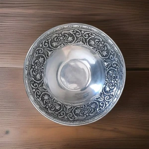 Vintage Wilton Armetale RWP Zinn Servier Salat Schüssel William & Mary Muster 13" - Bild 1 von 1