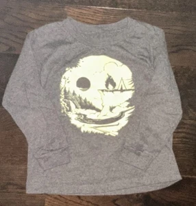 Boys Errant T-shirt Glow In The Dark Long Sleeve Size Small Happy Camper - Picture 1 of 5