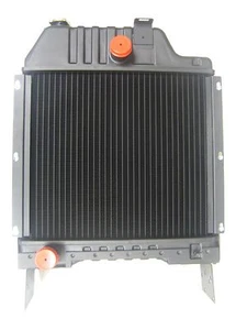 Kühler Wasserkühler Traktor Schlepper Massey Ferguson 3050 3060 3065, 3618630M92 - Bild 1 von 1