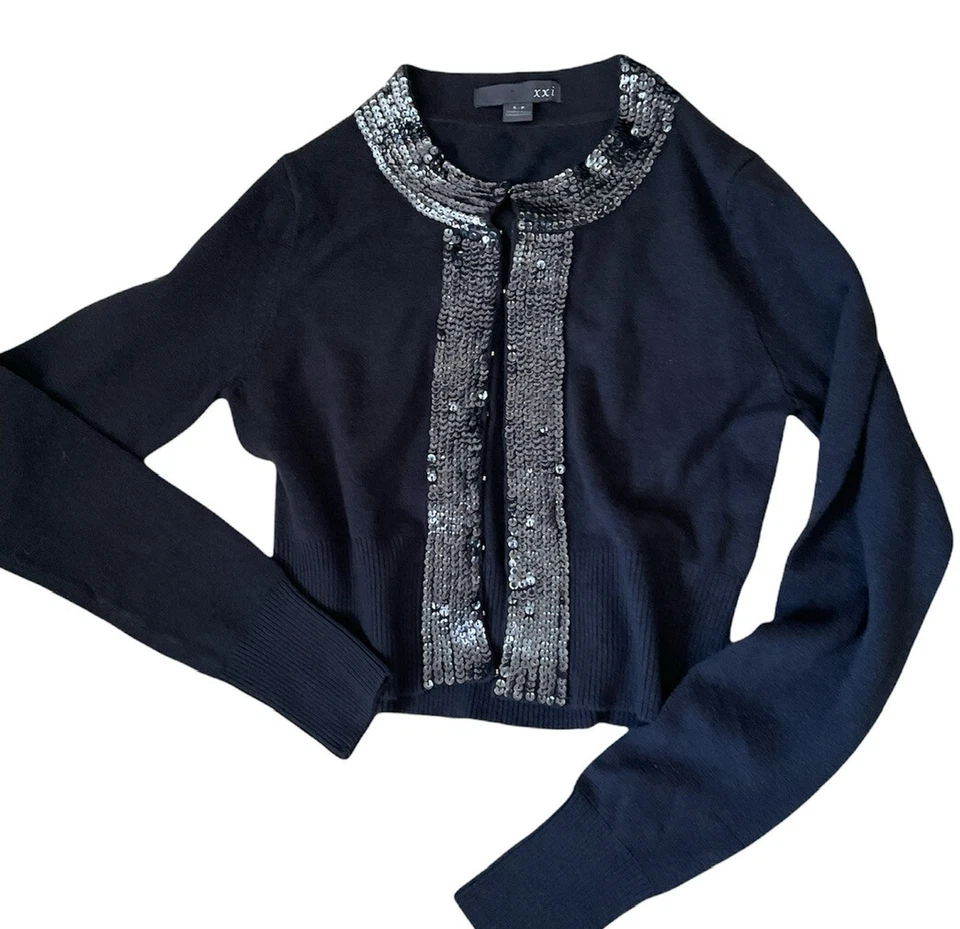 Forever 21 Vestido Negro Encogido Cárdigan S Suéter Manga Larga Plateado Secuencia Borde Foto 1 de 4