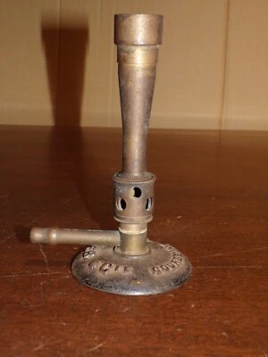 Bec bensen à gaz Courbevoie Meker en laiton et pied en fonte ( 16 cm haut ) - Photo 1/4