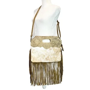 Artisan Embossed Tooled Fringe Cowhide Calf hair Crossbody Bag Purse Tan Boho - Picture 1 of 6