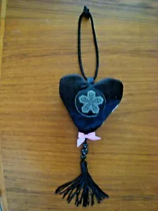 Raffhalter schwarz rosa Herz Vorhänge Raffhalter weich schwarz Samt Fensterdeko NEU - Bild 1 von 9