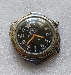 VOSTOK KOMANDIRSKIE TANK Soviet Vintage military Watch made in the USSR 1970s - Picture 1 of 6