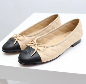 Authentic Women's CHANEL Cambon Leather Ballet Flats Size 38 made in ITALY - Picture 1 of 15