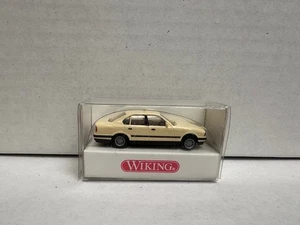 Wiking PKW BMW 520i Limousine Taxi 1490820 - Picture 1 of 1