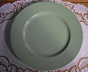 Vintage LENOX SAGE GREEN Casual Colors 8 1/4" Plate ITALY ~ - Picture 1 of 4