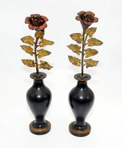 Vintage Mid Century Blumenskulpturen aus Metall in schwarzen Vasen - Paar - Bild 1 von 7