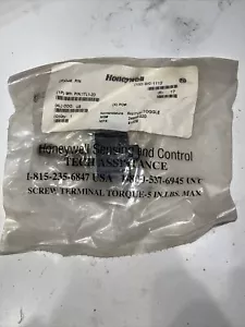 10ct New, Honeywell, 1TL1-2D, SWITCH TOGGLE SPST 15A 125V - Picture 1 of 3