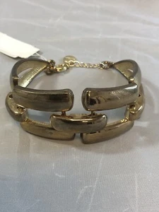 Gold Colored Chain Bracelet - Picture 1 of 1
