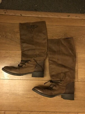 Botas sin cordones de cuero hasta la rodilla Lavorazione Artigiana Stella 5 Foto 1 de 4