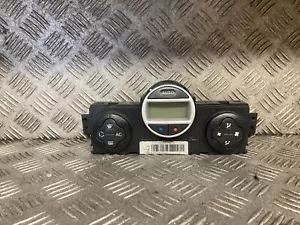 RENAULT MEGANE PRIVILEGE VVT 2006 MK2 5DR CALIMATE CONTROL UNIT - Picture 1 of 3