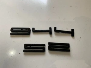 Porsche 944 S2 Rear Badge Logo in Black F825 - Picture 1 of 1