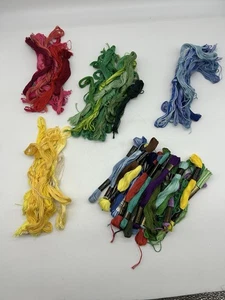 Vintage Embroidery Thread Floss Lot - 22 NOS - Mixed Colors! 3C - Picture 1 of 6