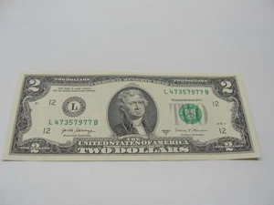 TWO DOLLAR BILL WITH SERIAL NUMBER ERROR Z2669 - Picture 1 of 3