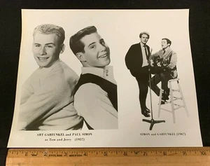 1970'S/80'S ORIGINAL *SIMON GARFUNKEL* BLACK AND WHITE PROMO PHOTO  22521 - Picture 1 of 3