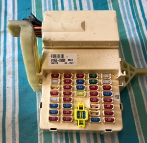 2009 2010 Kia Optima Interior Fuse Box 91950-2G000 Cabin Module FREE SHIP B5 - Picture 1 of 9