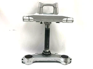 Suzuki GSR 600 WVB9 Gabelbrücke oben und unten - Bild 1 von 12