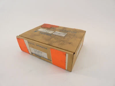 Yaskawa JUSP-0P05A-1-E Digital Operator LCD Display - Image 1 of 4