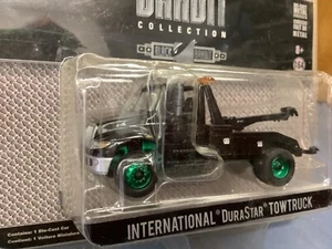 Chase International 4400 tow 1/64 wrecker Greenlight black bandit green machine - Picture 1 of 3