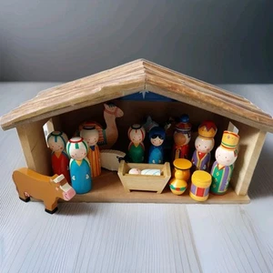 Wooden Nativity Set By The Toy Workshop Complete - Picture 1 of 18
