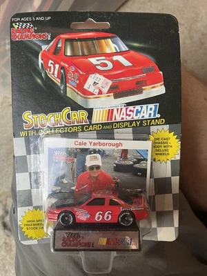 Nascar Racing Champions Cale Yarborough 1991 Stock Car escala 1/64 diecast Foto 1 de 2