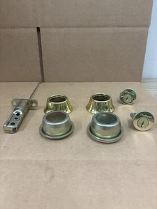 Kwikset Security Double Cylinder Deadbolt Polished Brass Finish FOR PARTS - Picture 1 of 4