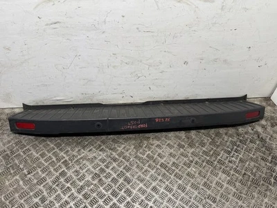 B2981 PARAURTI POSTERIORE FORD TRANSIT MK8 2014 2019 SENSORI CENTRALE 2388069 - Immagine 1 di 4