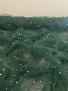 Tela nupcial de red de tul tachonado de color perla verde 1 mtr... 58"" de ancho - Imagen 1 de 5