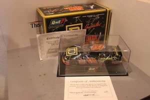1998 Kenny Wallace Square D 1/24 Revell Diecast Autographed - Picture 1 of 2