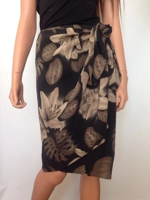 Falda envolvente Dana Buchman 100 % seda estampado floral, talla 14 Foto 1 de 4