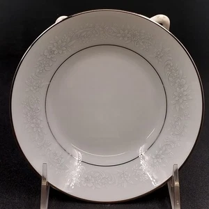 Noritake Cumberland Dessert Bowl 5.5" White Flowers Platinum Trim Vintage Japan - Picture 1 of 7