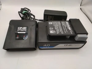 Hoover ONEPWR 4.0 MAX LI-ION 20V Battery with Charger BH25040 Genuine - Picture 1 of 5