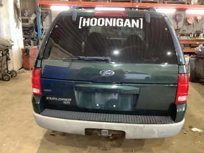 Used Air Cleaner Assembly fits: 2002 Ford Explorer 4 Dr exc. Sport Trac 4.0 Grad - Image 1 of 4