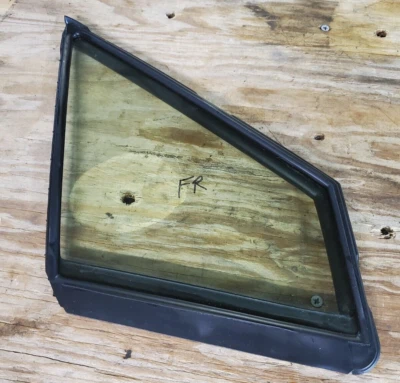 12-14 SUBARU IMPREZA CROSSTREK PASAJERO VENTILACIÓN DELANTERA DERECHA CUARTO VENTANA DE CRISTAL Foto 1 de 2