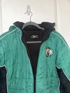 Vintage 90s Celtics NBA Green and Black Men’s Puffer Jacket With Hood Size S - Picture 1 of 4
