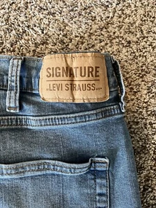 Signature Levi’s Jeans - 38x32 - schön getragen ⭐️⭐️ Schneller Versand! - Bild 1 von 5