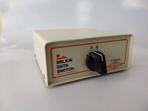 Belkin F1B024 Datenschalter mit zwei Ports, DB25-Stecker - Bild 1 von 3