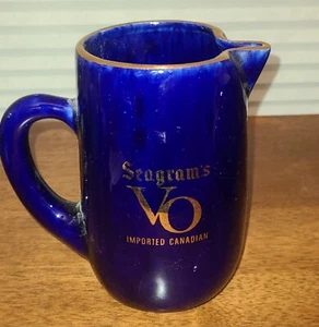 Vintage Seagram's VO Canadian Whisky Ceramic Stein Pitcher Blue Gold - Picture 1 of 4
