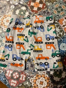 LOT Of 3 items Toddler Boys Pajamas Shorts & shirt Carters & Old Navy 4T 5T - Picture 1 of 7