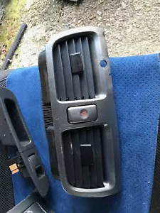 Subaru Impreza WRX Occhio di Falco sped d console centrale prese d - Foto 1 di 2