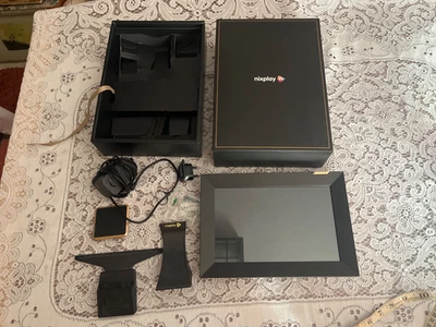 Nixplay Digital Photo Frame 10.1 Inch Black  W10F - Image 1 of 4