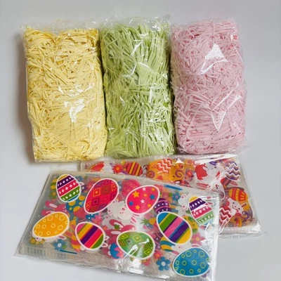 3 bolsas (10 oz en total) relleno de hierba de Pascua + 200 bolsas de dulces con lazos giratorios E1- Foto 1 de 4